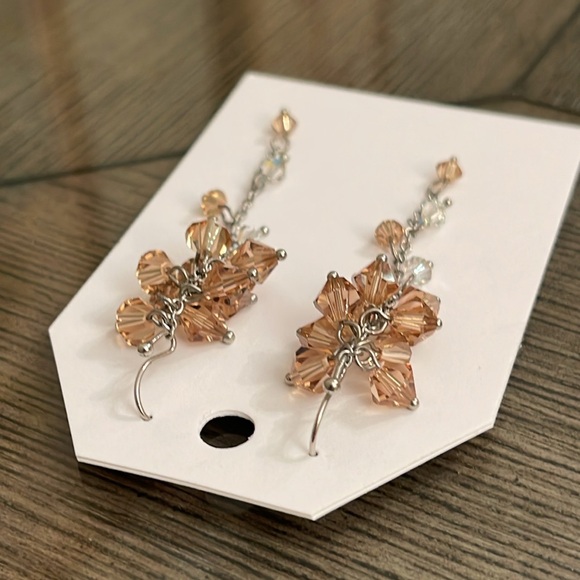 Champagne Colored Swarovski Crystal Cluster Earrings - Picture 15 of 15